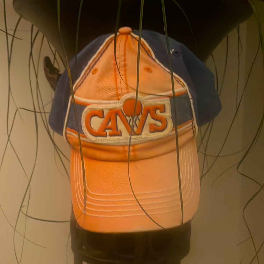 CAVS Baseball Cap Vintage 🧡